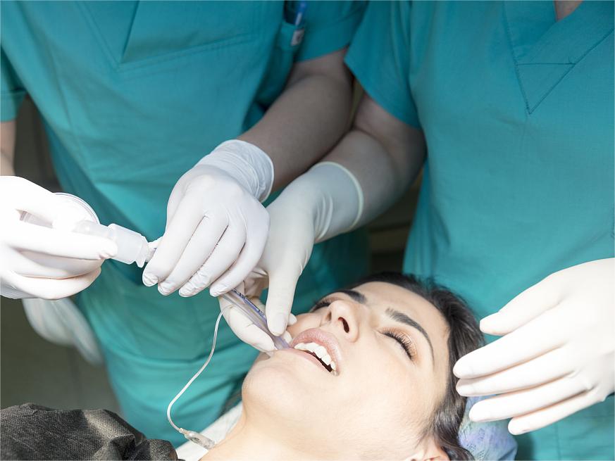 从传统到现代:可视喉镜在呼吸道疾病诊断中的重要作用 从传统到现代:可视喉镜在呼吸道疾病诊断中的重要作用